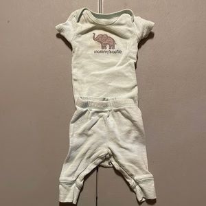Carters Newborn Set